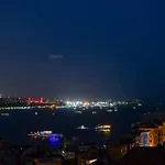Daire The Maiden Tower From Your Bedroom Romantic View, In Taksim Square *