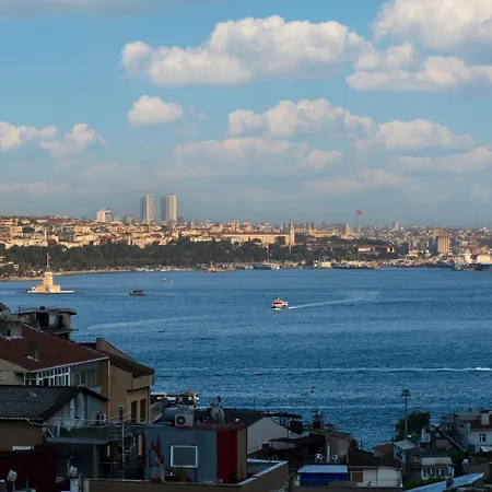 Apartment The Maiden Tower From Your Bedroom Romantic View, In Taksim Square *