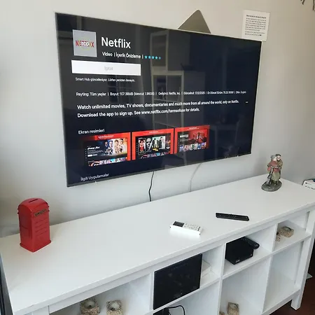 The Maiden Tower From Your Bedroom Romantic View, In Taksim Square Appartement