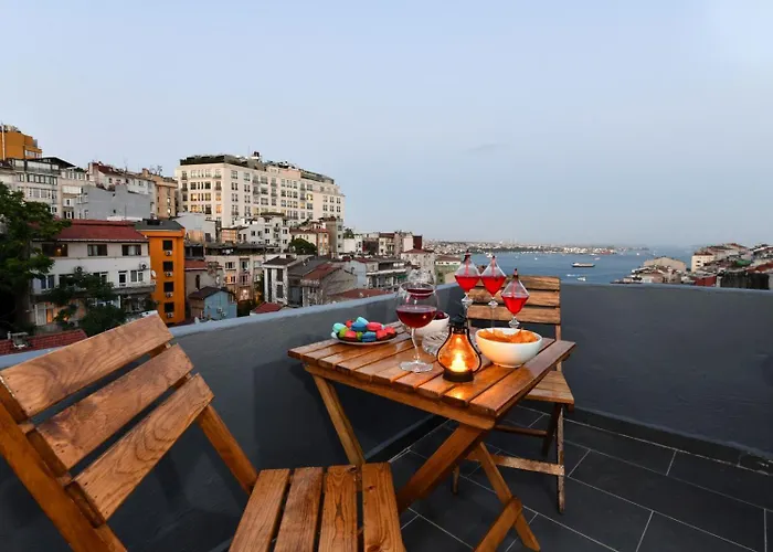 Daire The Maiden Tower From Your Bedroom Romantic View, In Taksim Square İstanbul